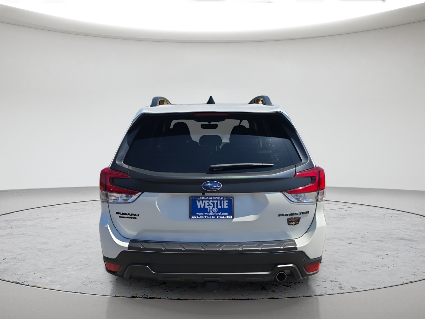 Used 2024 Crystal White Pearl Subaru Wilderness image 5