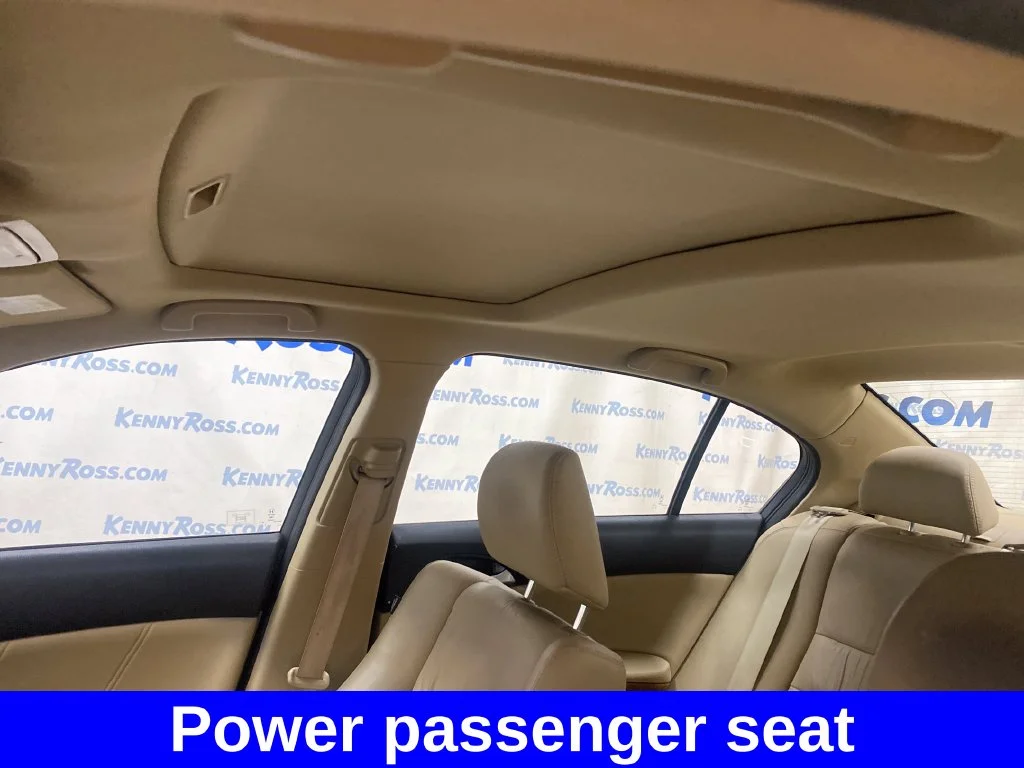 Used 2012 White Honda EX-L image 11