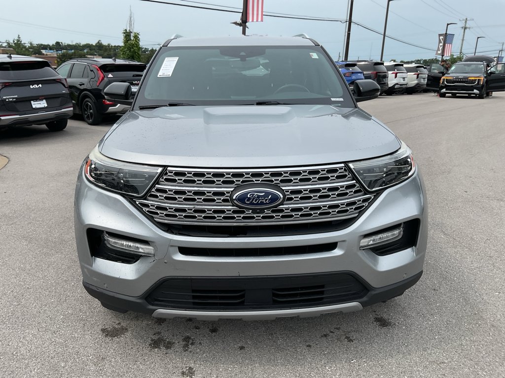 Used 2020 Iconic Silver Metallic Ford Limited image 3