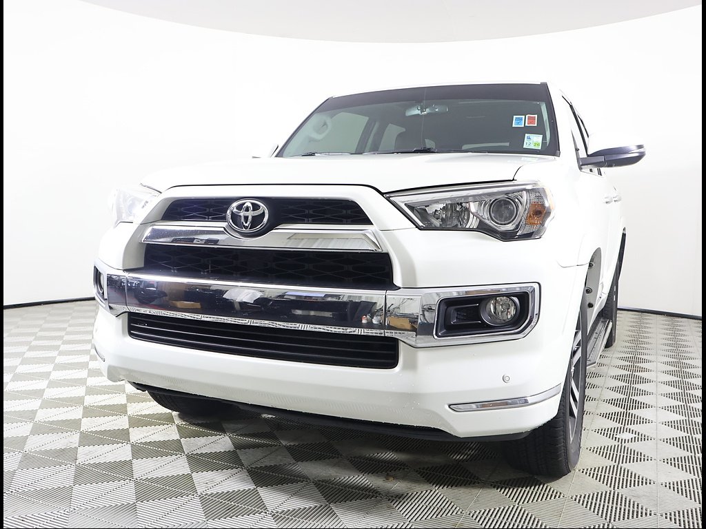 Used 2017 Blizzard Pearl Toyota Limited image 2