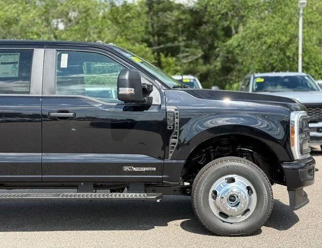New 2026 Agate Black Metallic Ford F-350® XL image 2