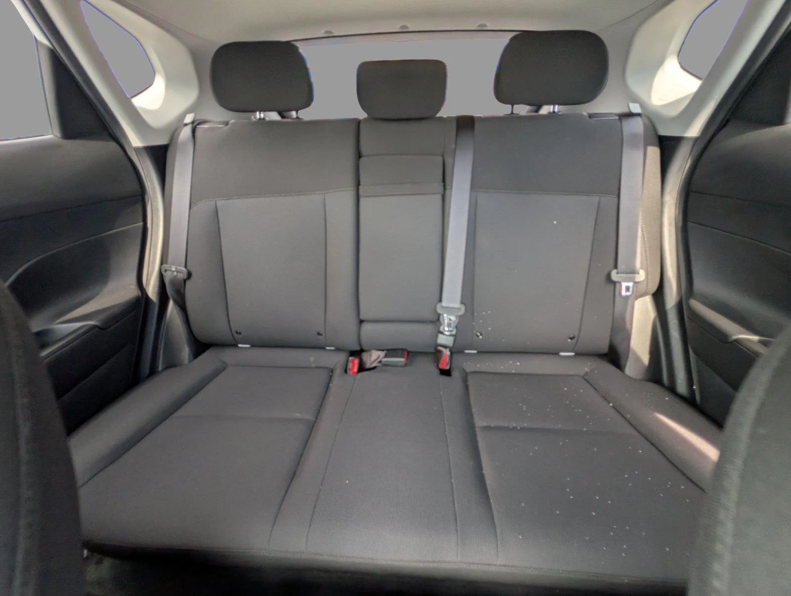 Used 2025 Atlas White Hyundai SEL image 13