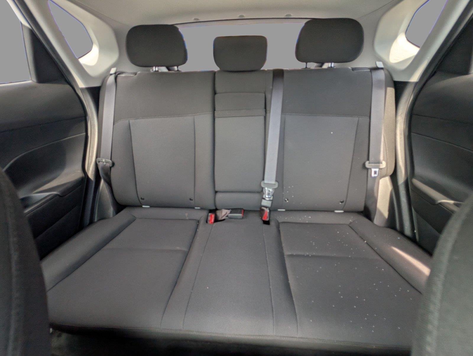 Used 2025 Atlas White Hyundai SEL image 13
