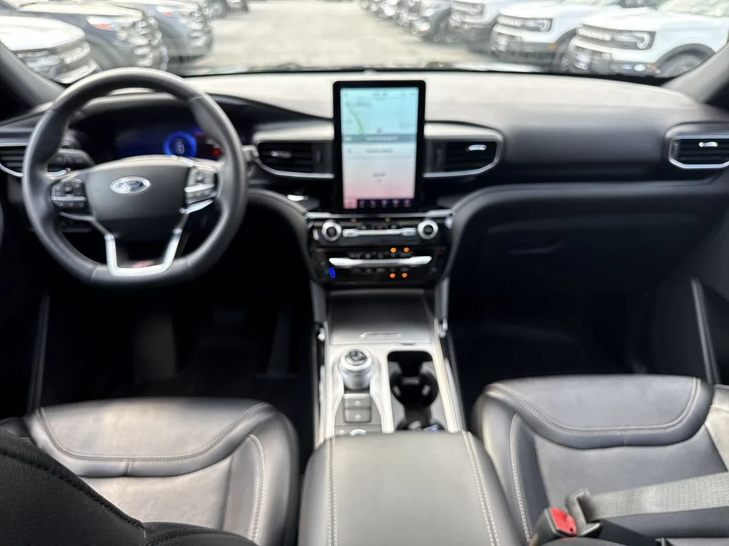 Used 2023 Agate Black Metallic Ford ST image 9