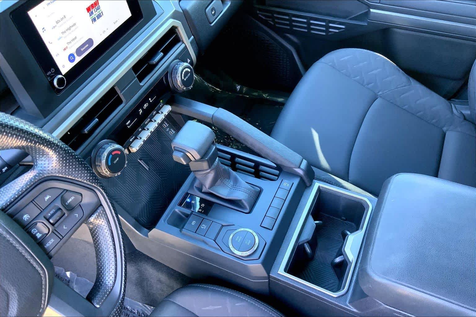 Used 2025 Underground Toyota SR5 image 16