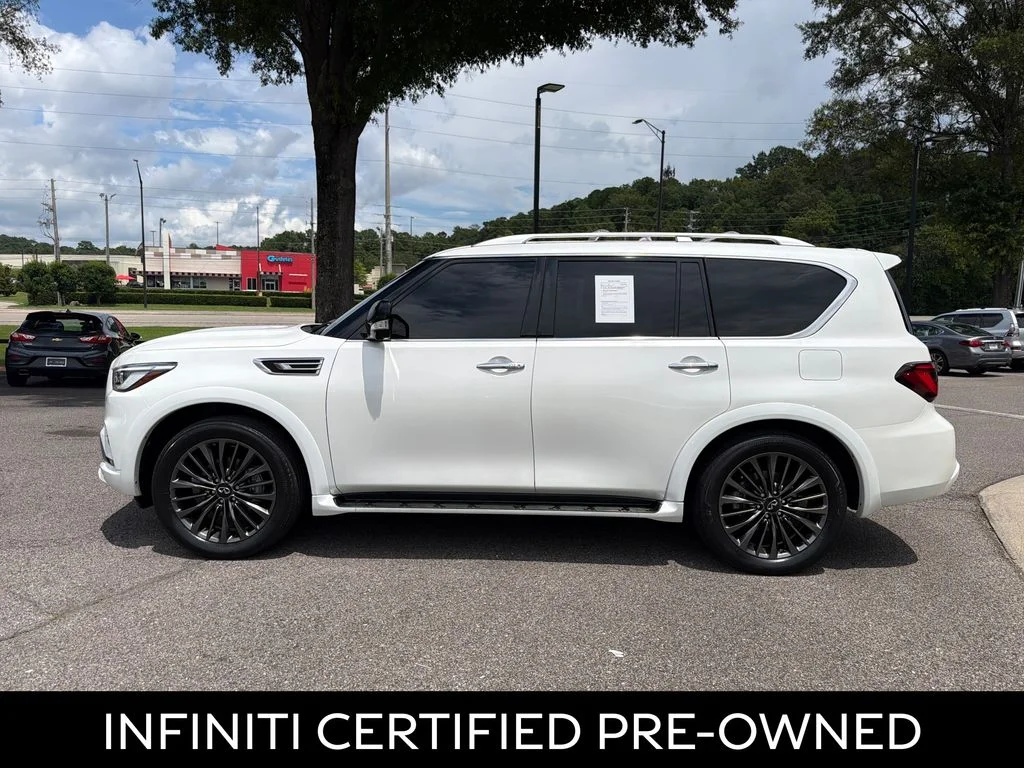 Certified Used 2024 Moonstone White INFINITI Sensory image 7