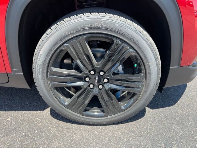 New 2026 Volcanic Red Tintcoat GMC Elevation image 9