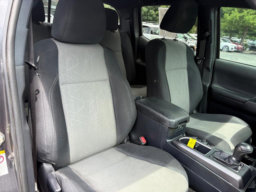 2020 Toyota Tacoma TRD Off Road - Photo 17