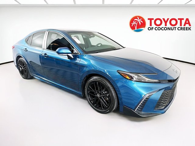 2025 Toyota Camry media 1