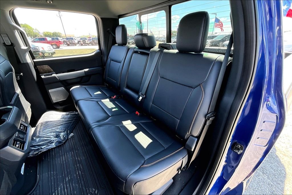 New 2026 Ford Super Duty F-250 Lariat 4D Crew Cab