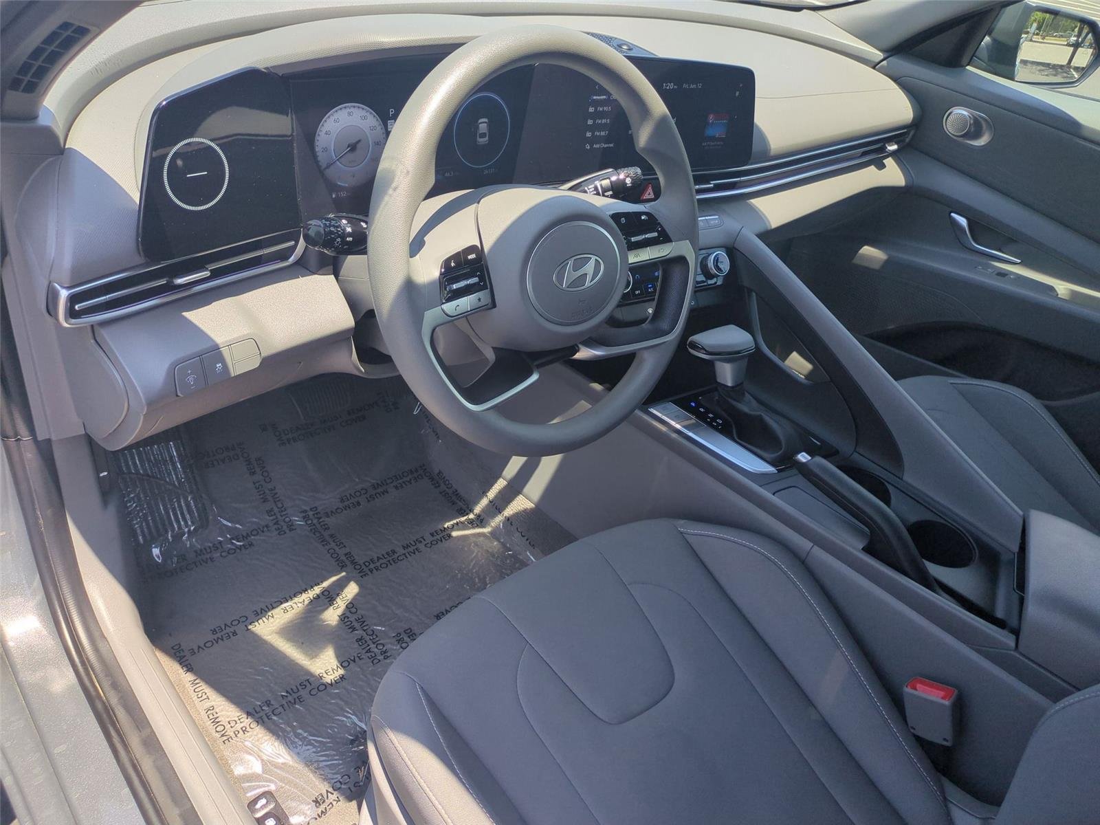 Used 2024 Ecotronic Gray Hyundai SEL image 30