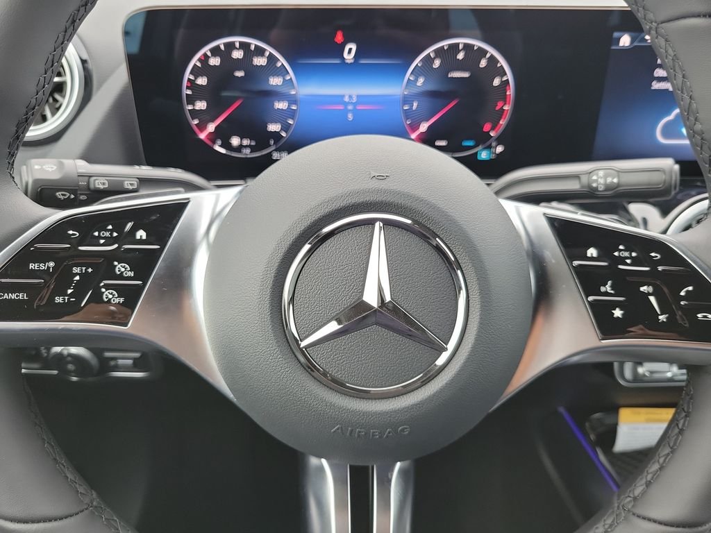 New 2026 Mountain Grey Metallic Mercedes-Benz GLA 250 image 23