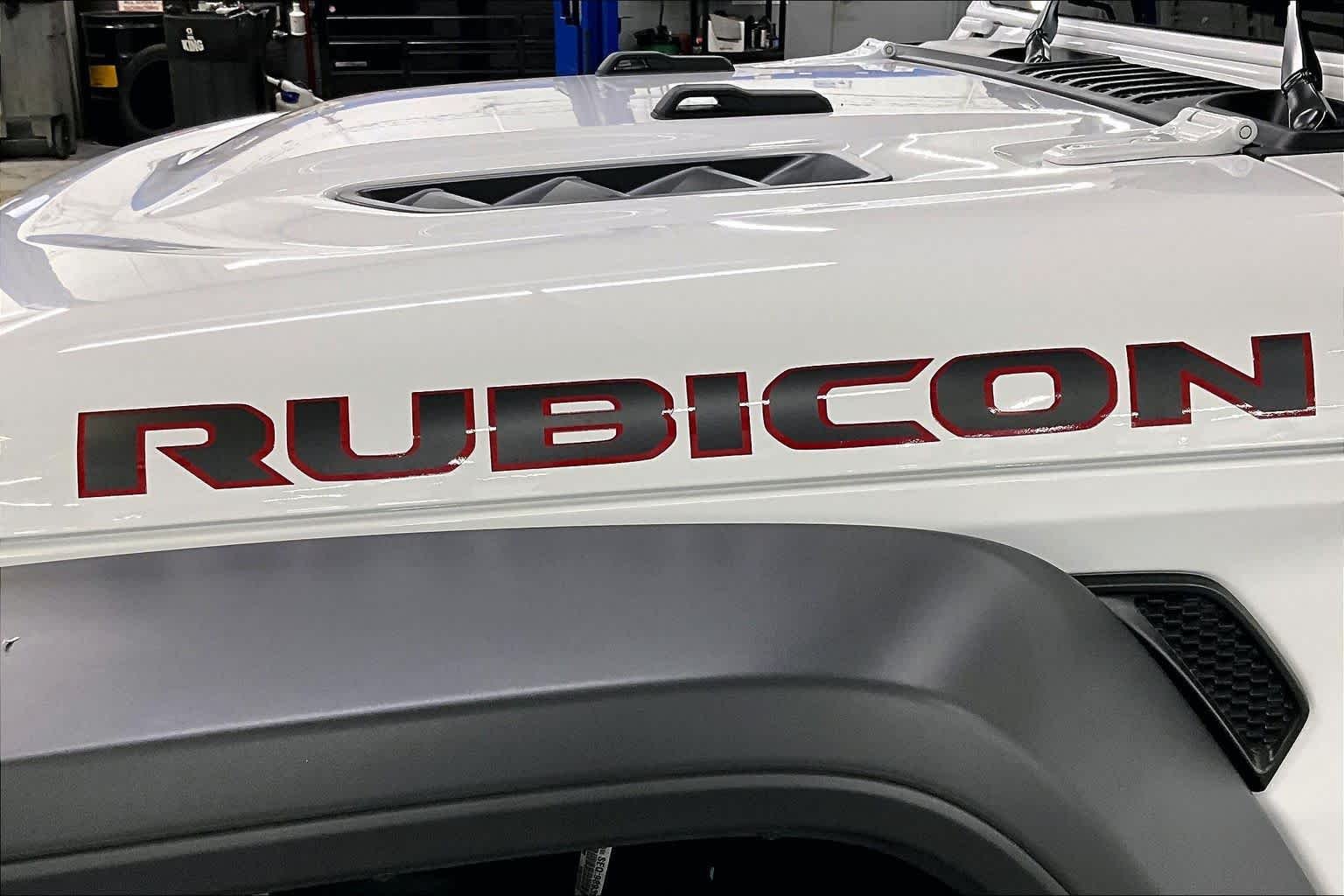 Used 2026 Bright White Clearcoat Jeep Rubicon image 30