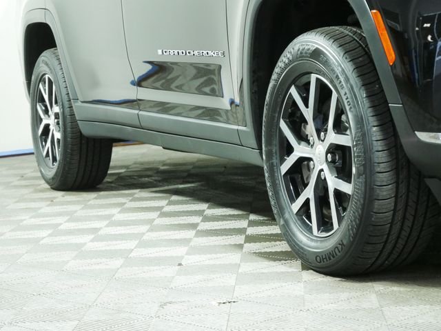 Certified Used 2023 Black Jeep Limited image 8