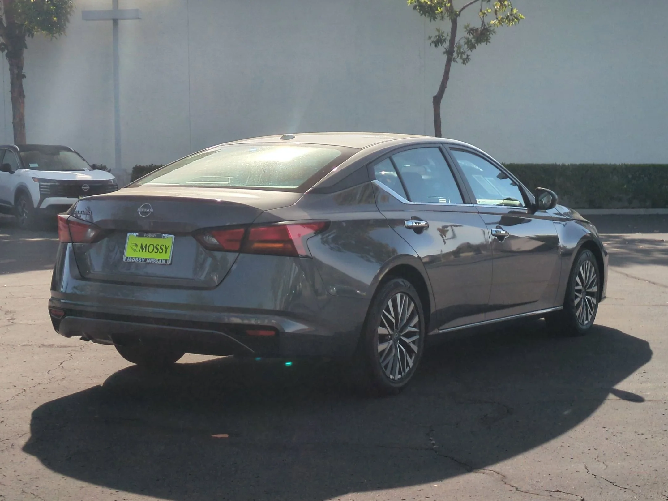 2025 Nissan Altima SV - Photo 8