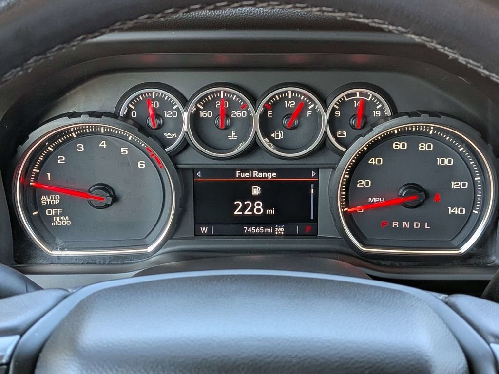 Used 2022 Silver Chevrolet LTZ image 28