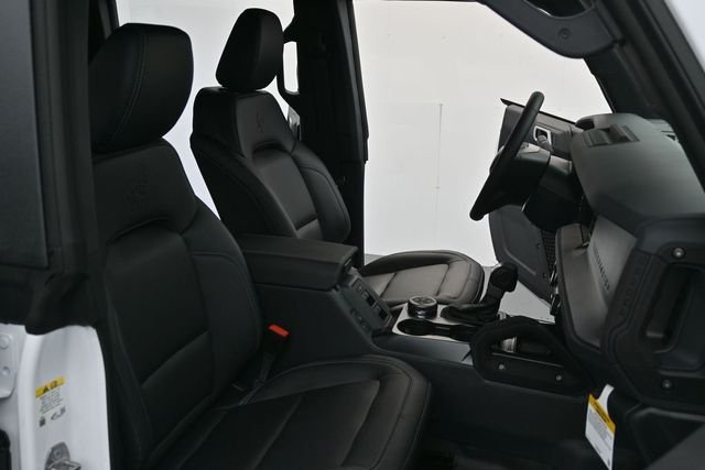 New 2026 Oxford White Ford Badlands® image 30