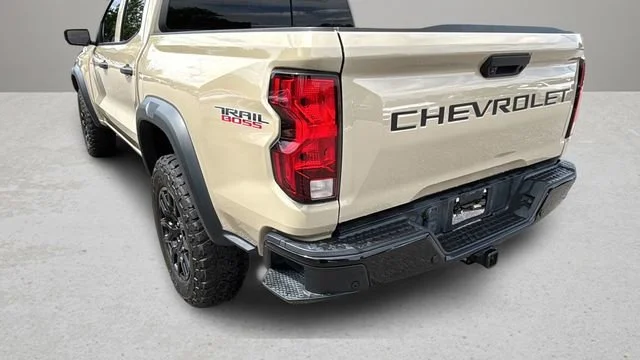 Used 2023 Sand Dune Metallic Chevrolet Trail Boss image 29