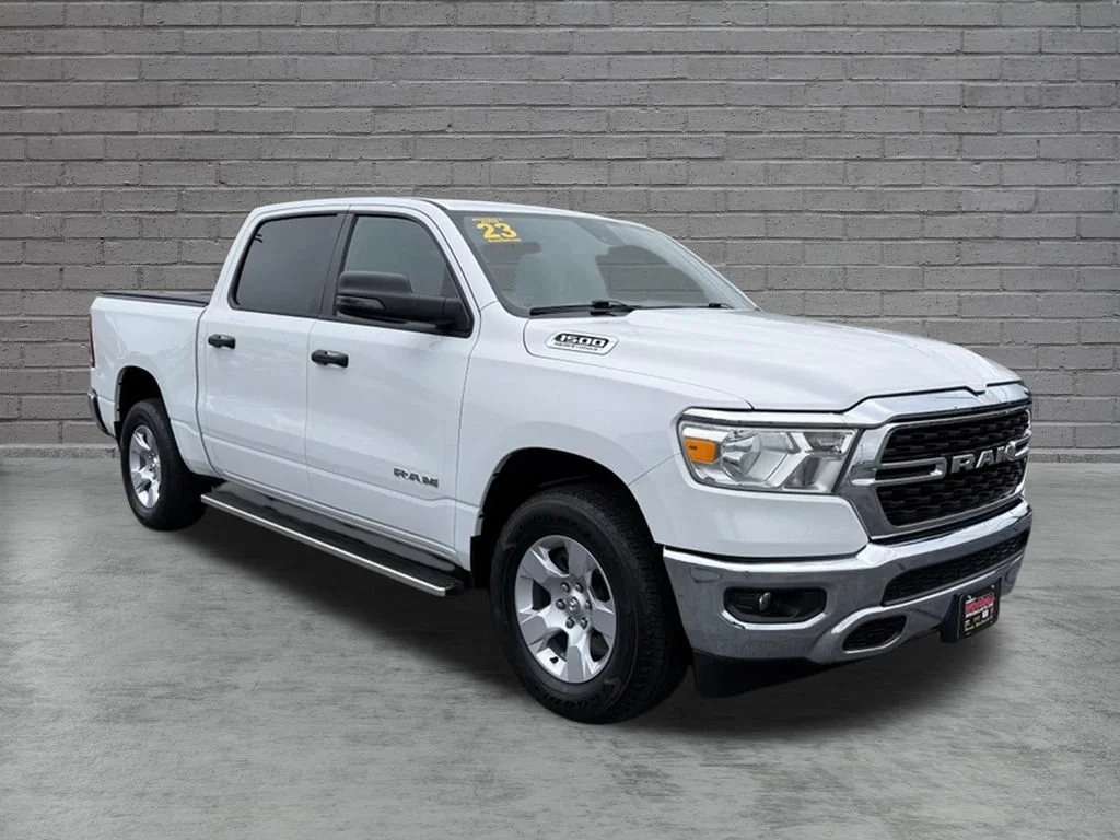 Used 2023 White Ram Big Horn image 1