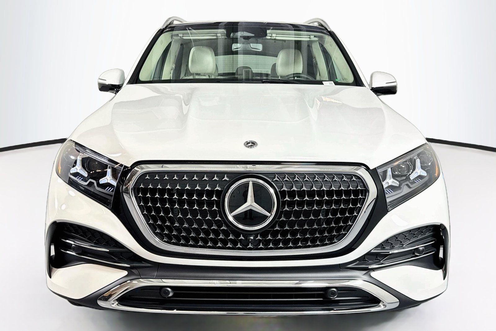 New 2027 Polar White Mercedes-Benz GLE 450 image 2