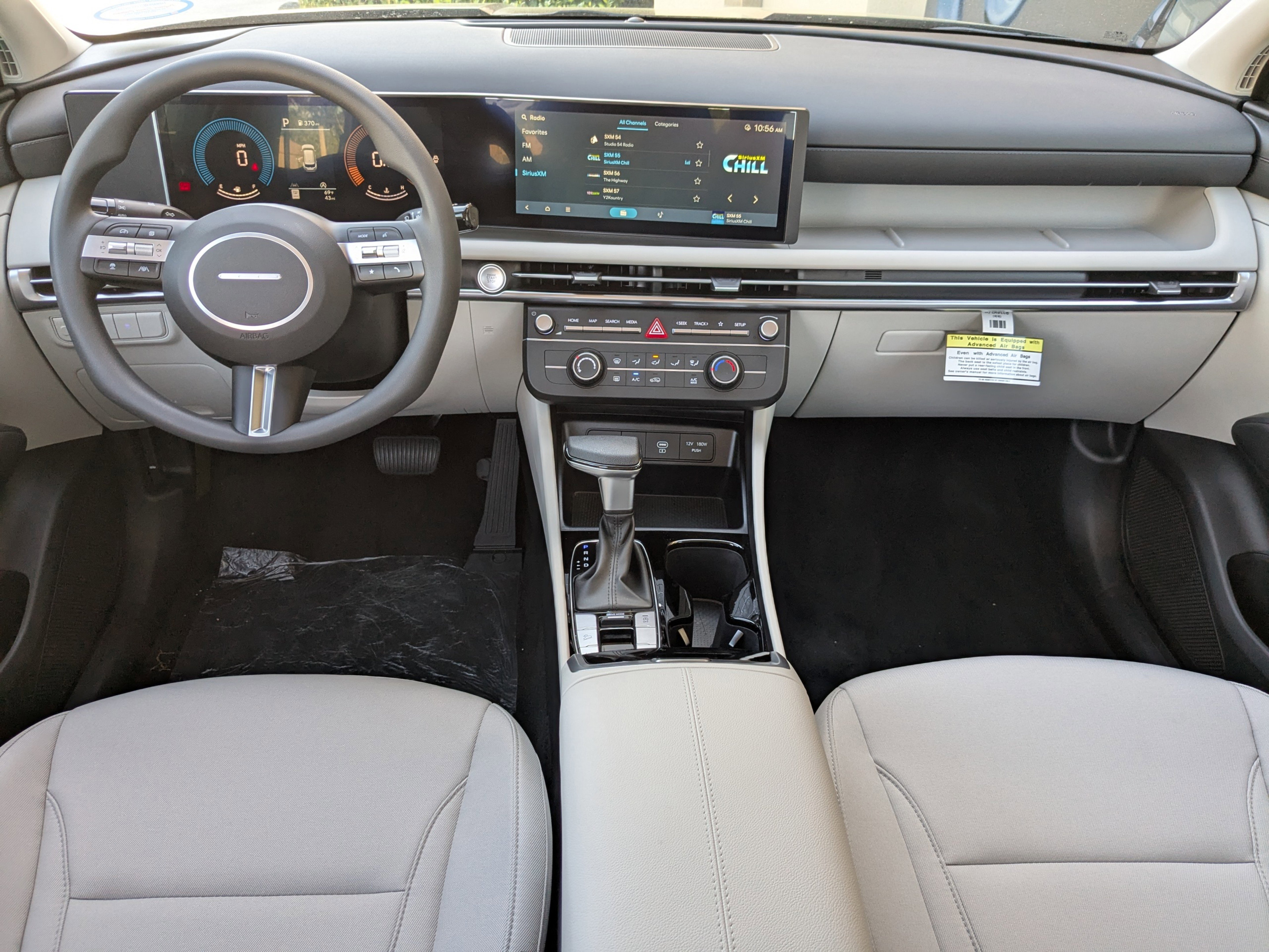 New 2026 Shimmering Silver Hyundai SE FWD image 9