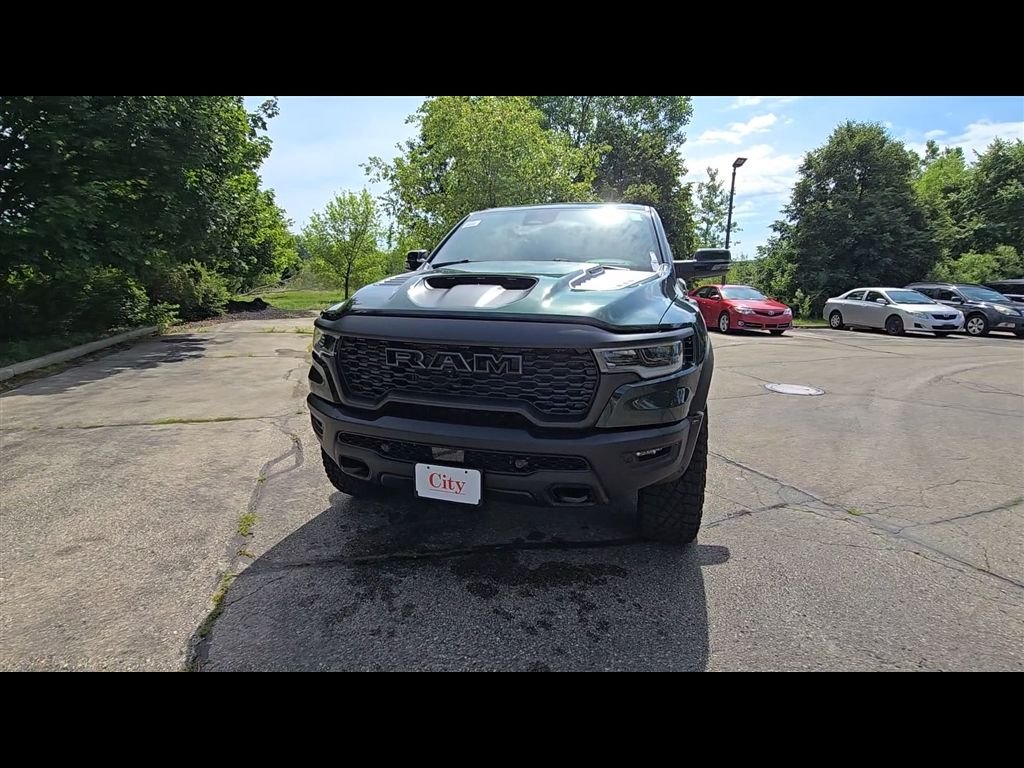 New 2026 Serrano-Green Metallic Exterior Paint RAM RHO image 3