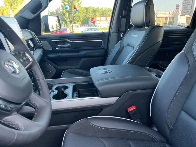 2026 RAM 1500 Laramie - Photo 10