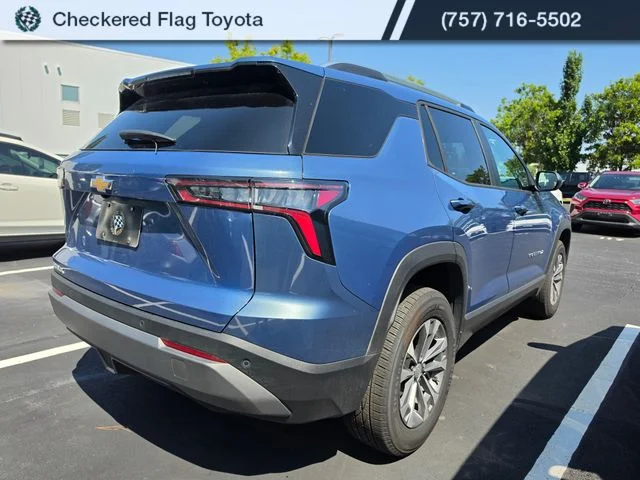 Used 2025 Lakeshore Blue Metallic Chevrolet LT image 6