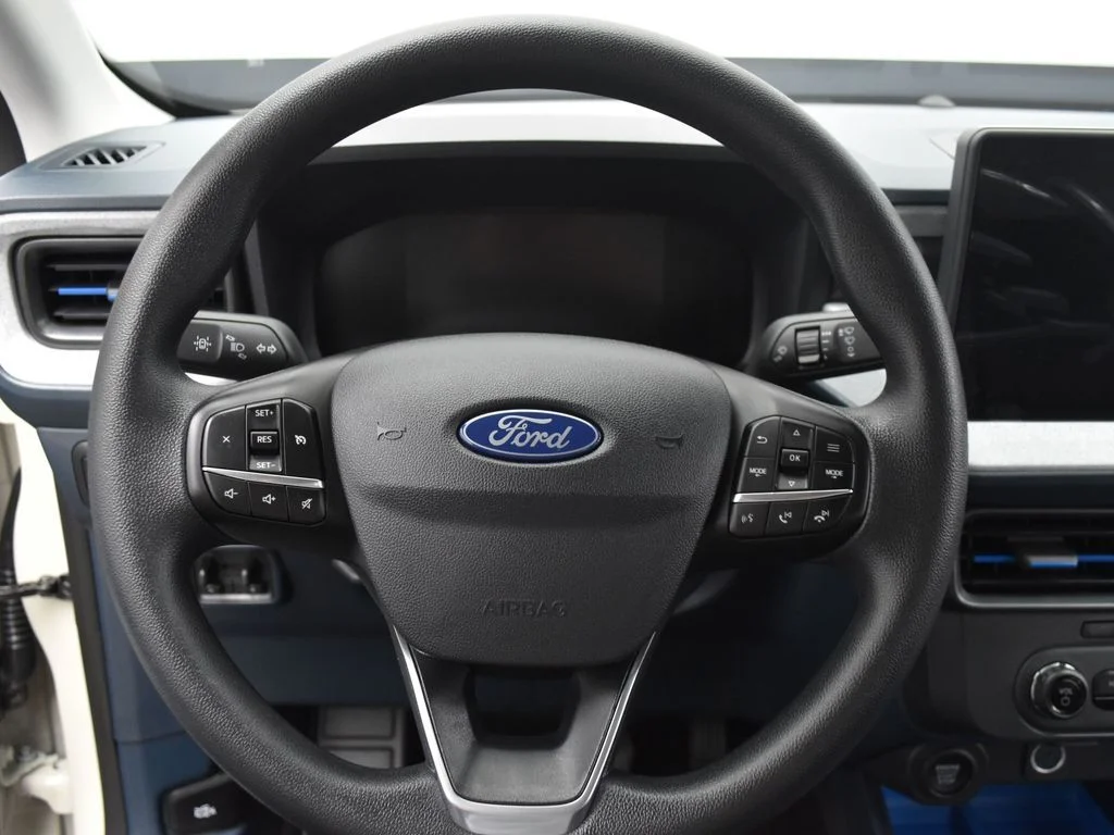 New 2025 Beige Ford XLT image 13