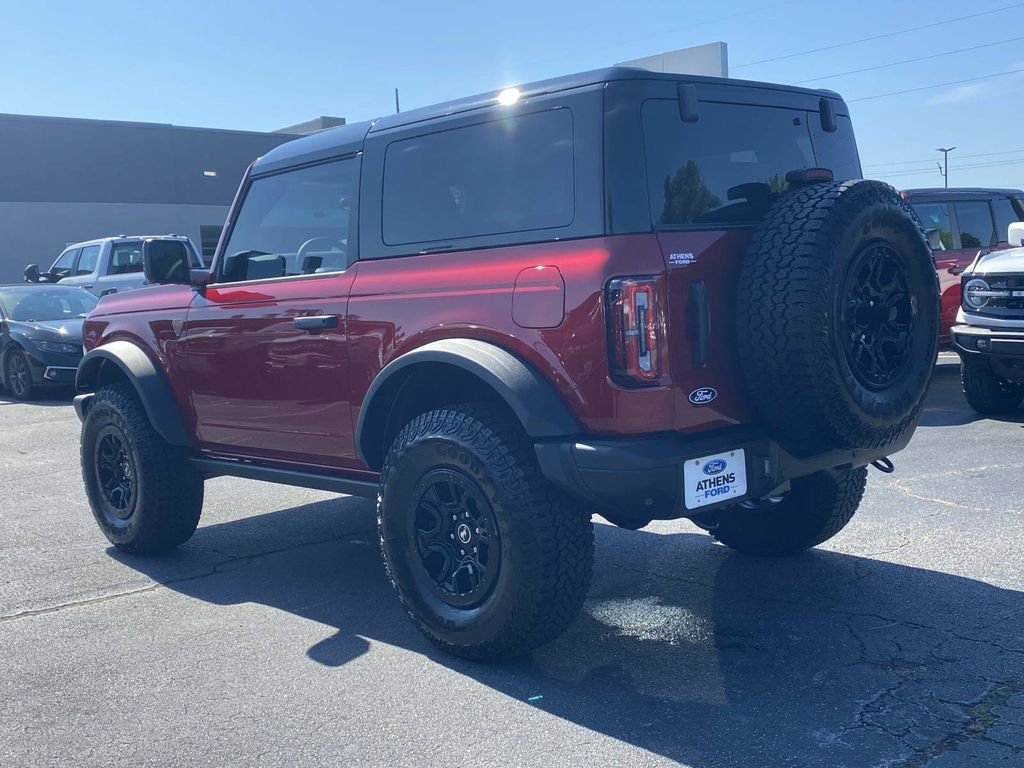New 2026 Ruby Red Metallic Tinted Clearcoat Ford Badlands® image 4