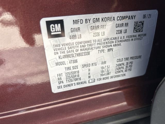 Used 2022 Rosewood Metallic Buick Select image 36
