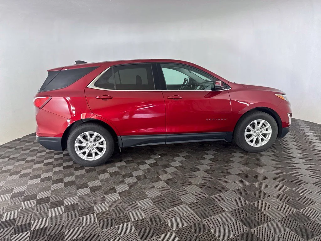 Used 2018 Red Chevrolet LT image 4