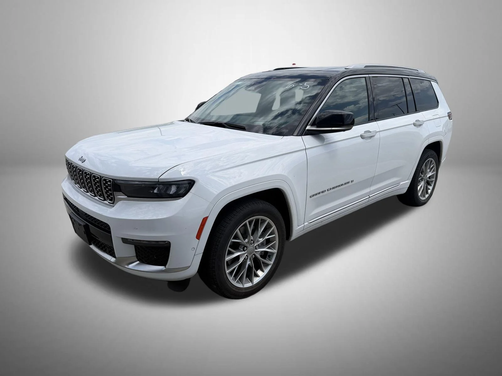 Pre-Owned 2023 Jeep Grand Cherokee L Summit 4D Sport Utility in
