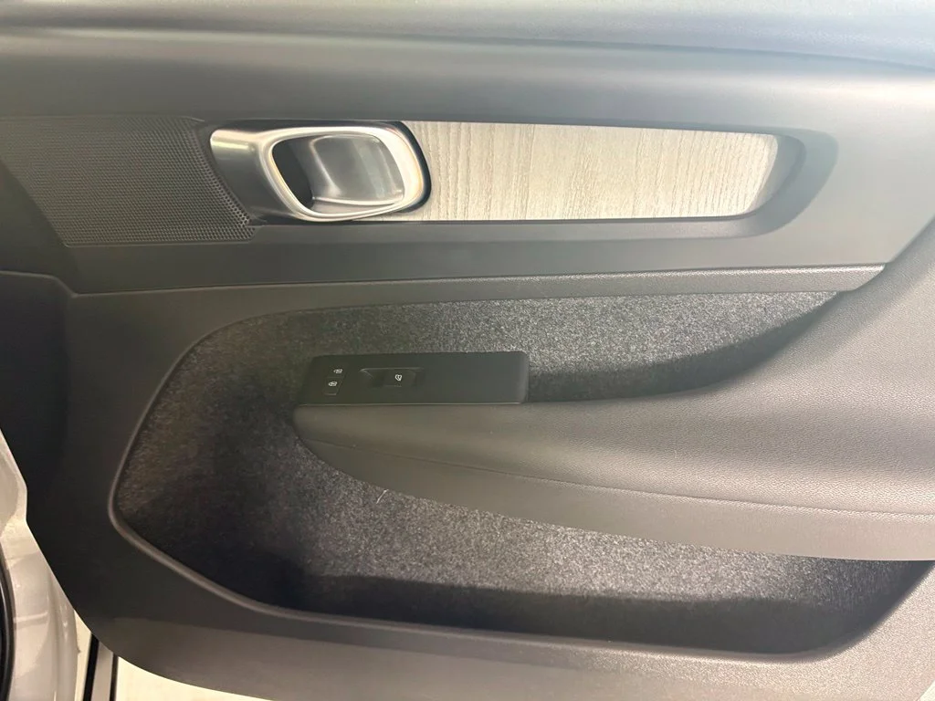Used 2024 Gray Volvo B5 Core image 12