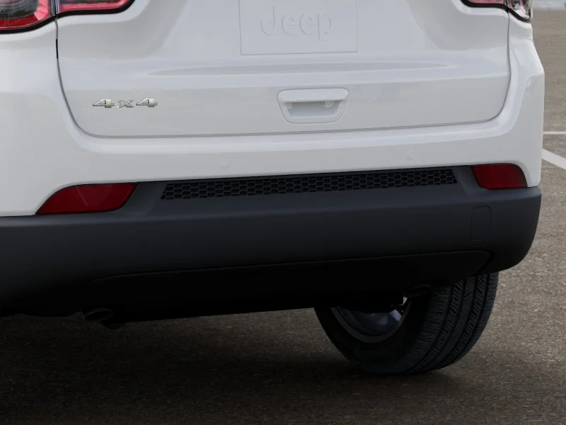 New 2026 Bright White Clear-Coat Exterior Paint Jeep Limited image 40