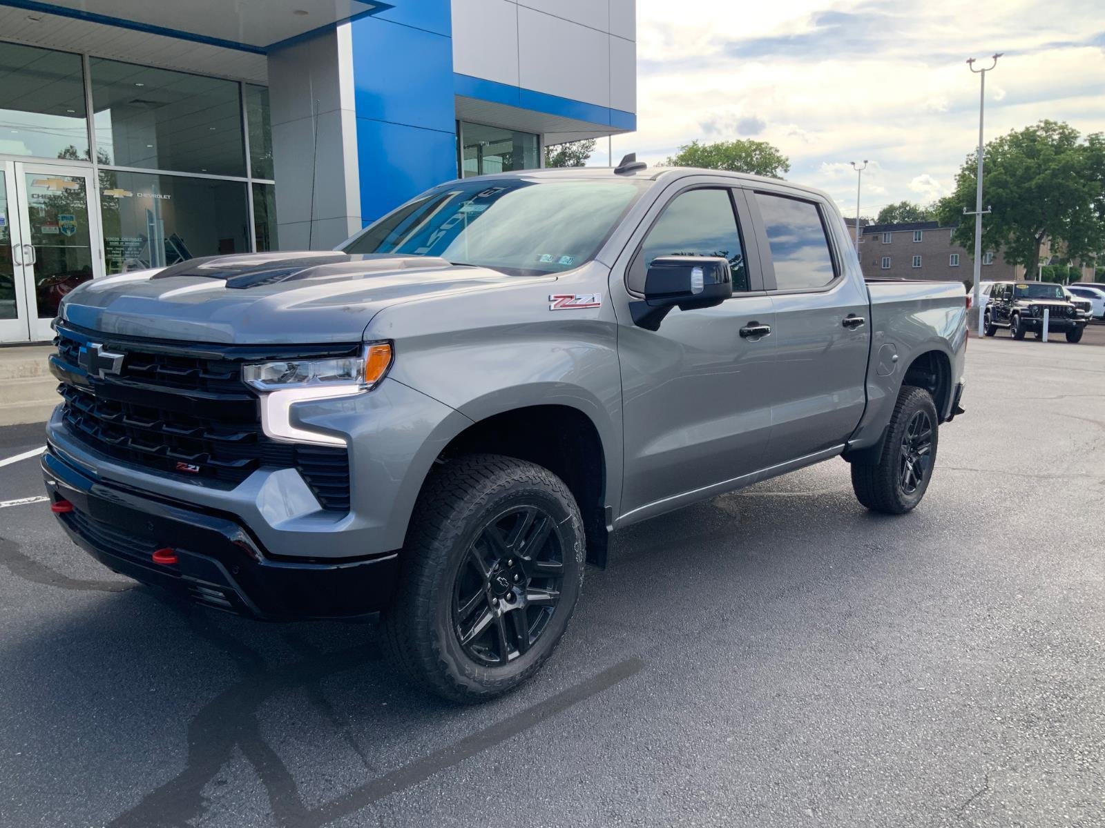 New 2026 Sterling Gray Metallic Chevrolet LT Trail Boss image 3
