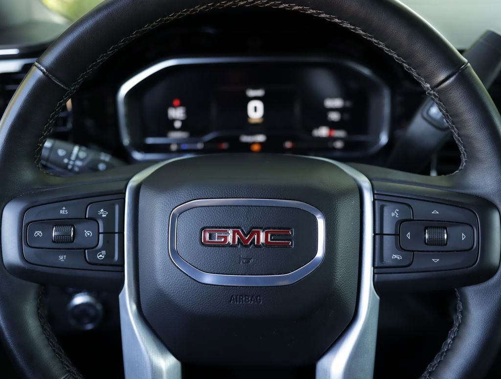 Used 2024 Sterling Metallic GMC SLE image 11