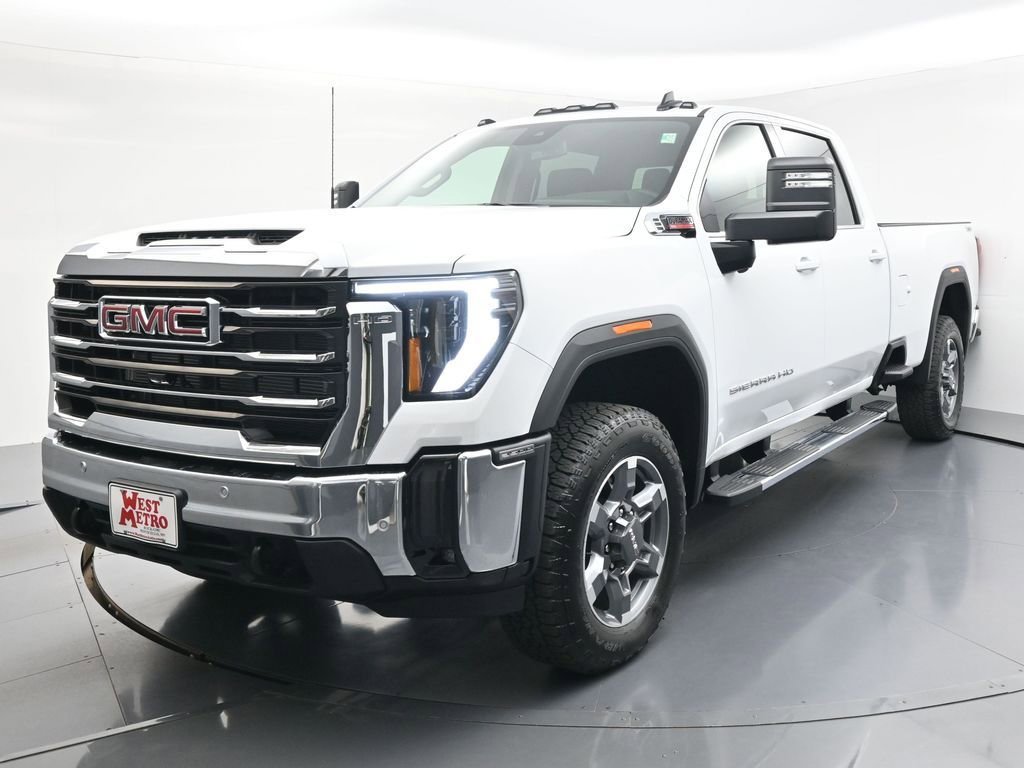 2026 GMC Sierra 4WD Crew Cab Standard Box SLE's photo