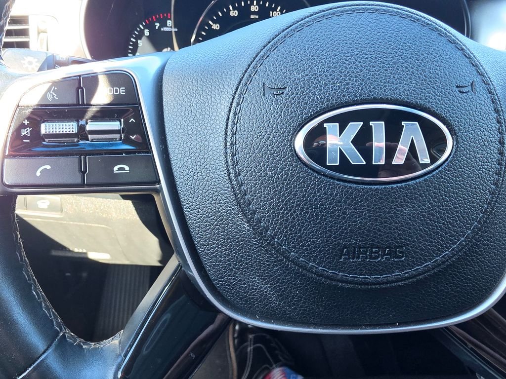 Used 2019 Silver Kia EX image 29