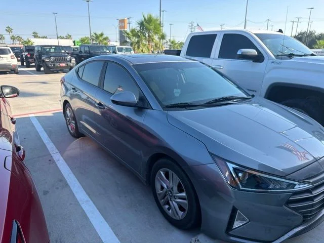 Used 2019 Gray Hyundai Value Edition image 1