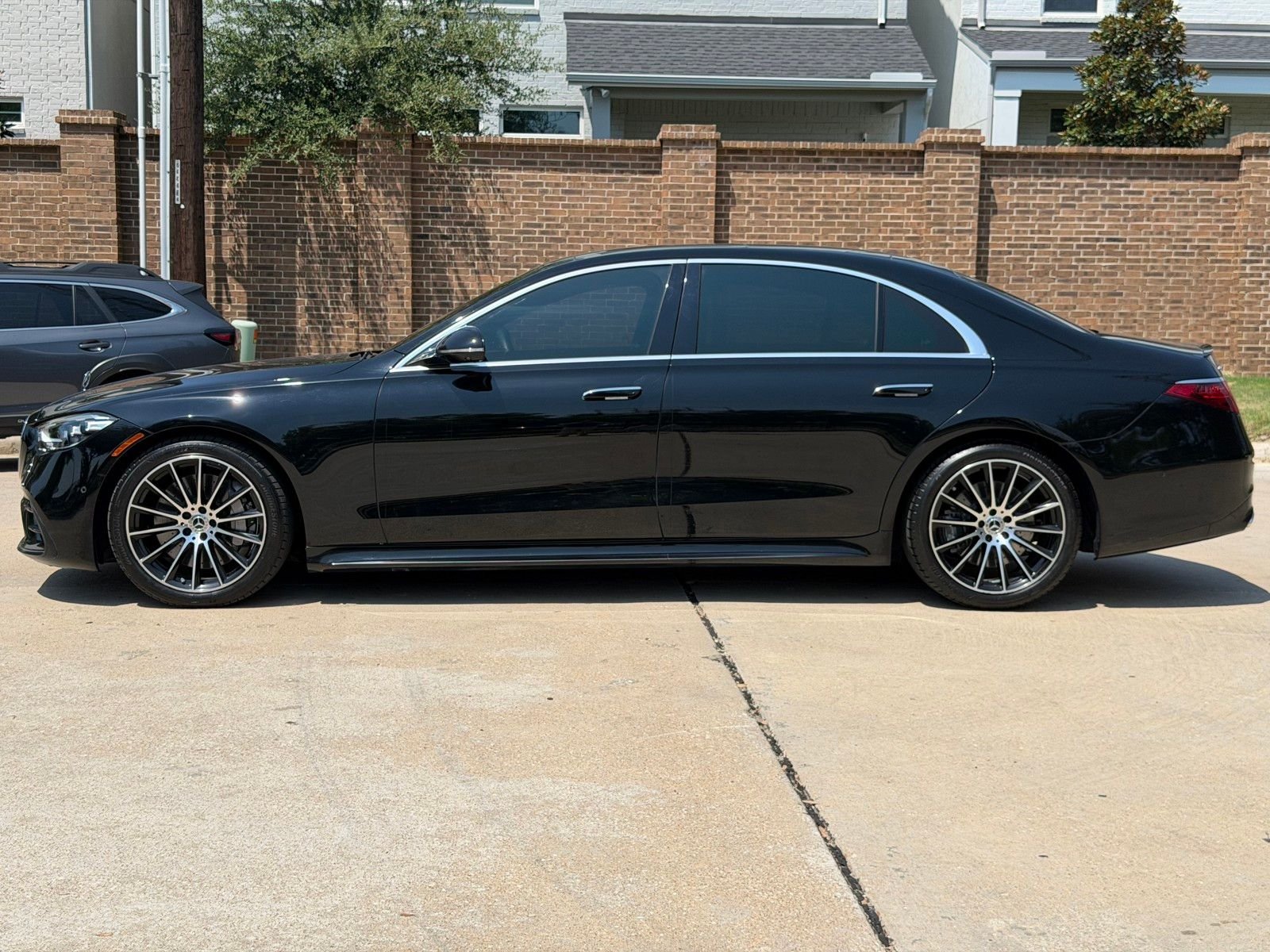 Certified Used 2022 Black Mercedes-Benz S 500 image 12