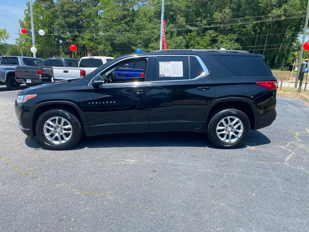 Used 2021 Black Chevrolet LT image 4
