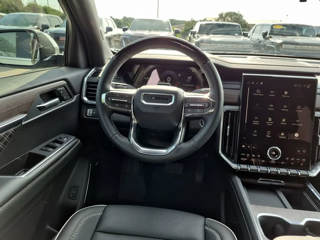 2026 GMC Acadia Denali - Photo 31