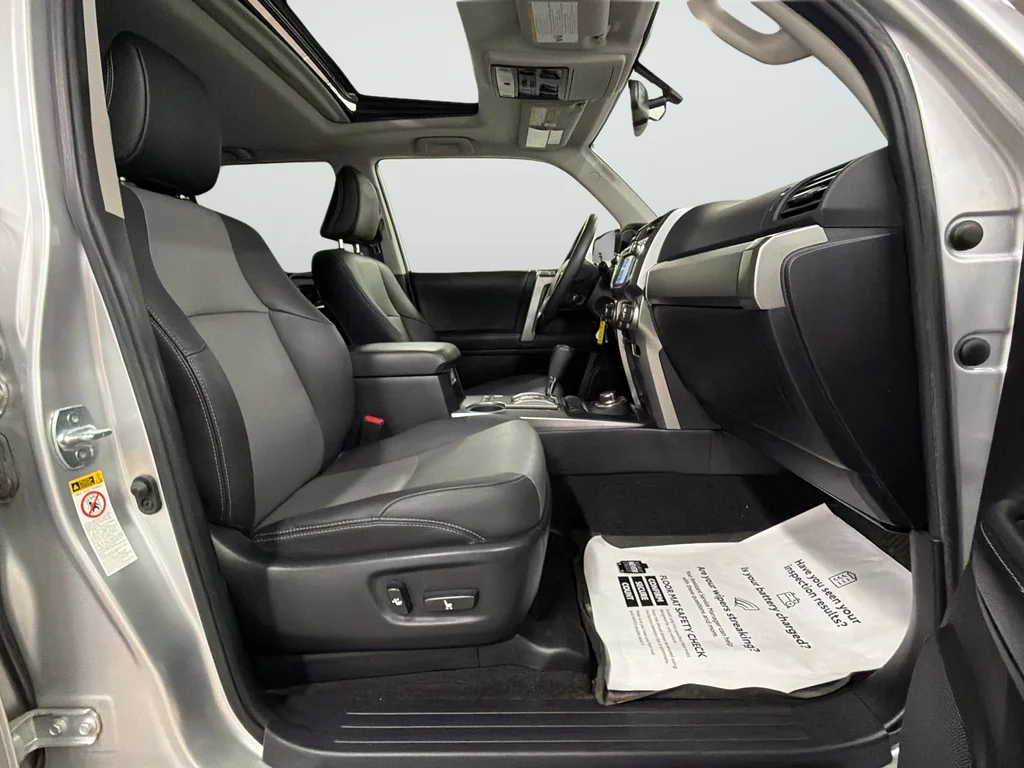 Used 2019 Silver Toyota SR5 Premium image 26