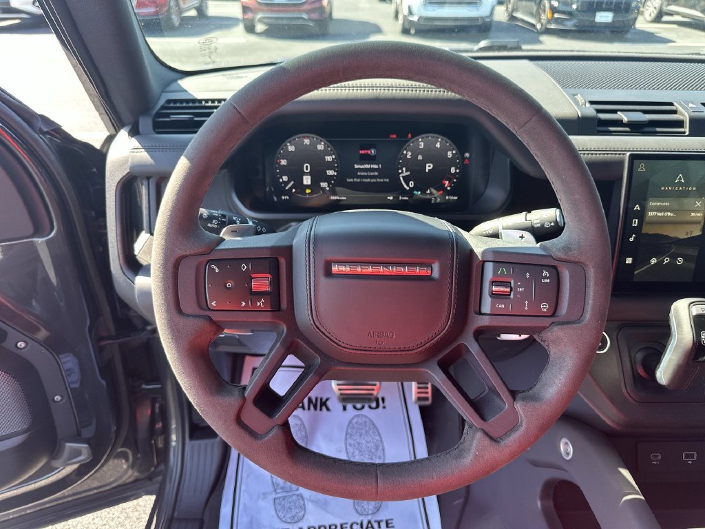 Used 2023 Gray Land Rover V8 image 20