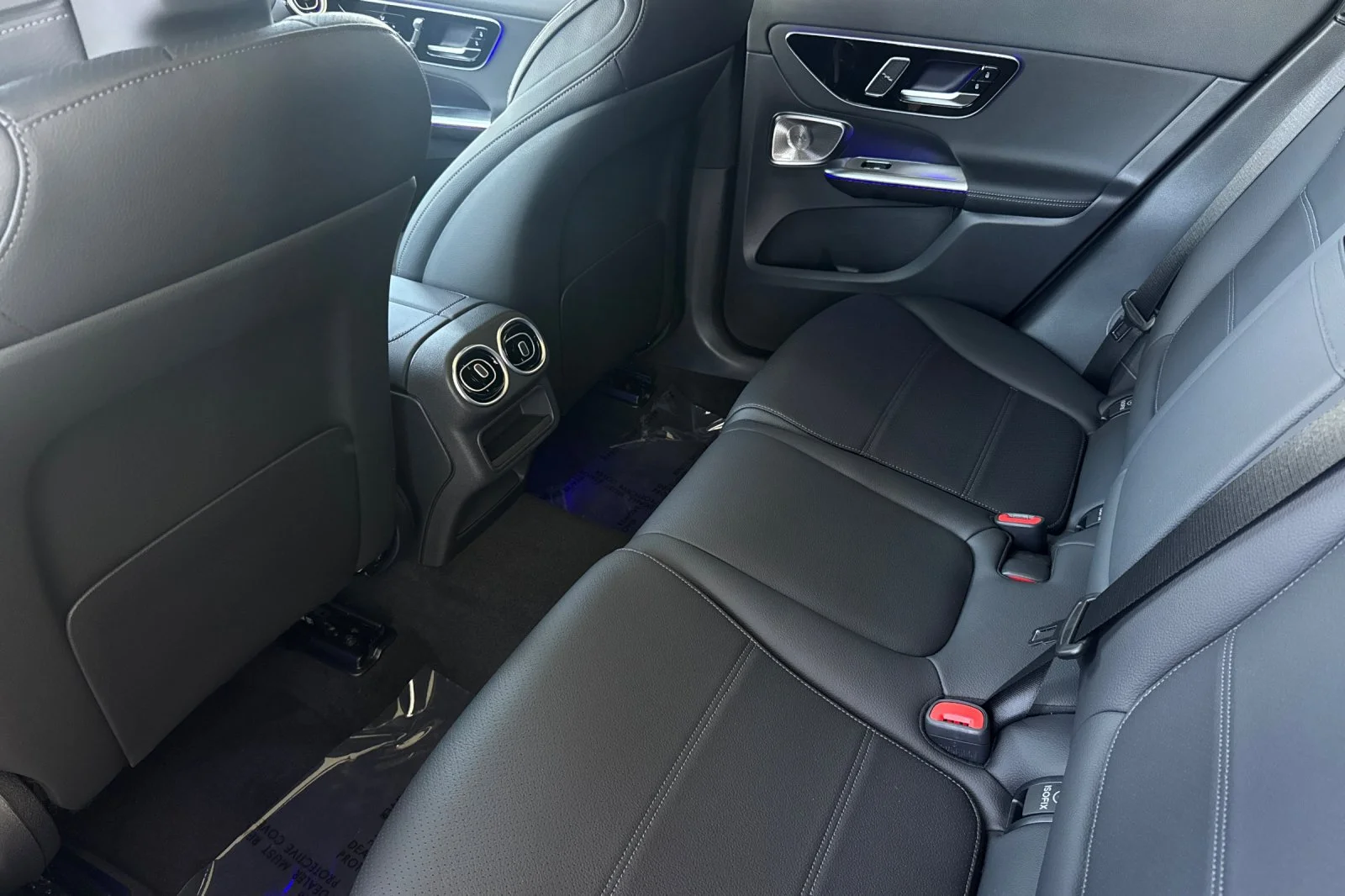 2026 Mercedes-Benz GLC Base - Photo 9