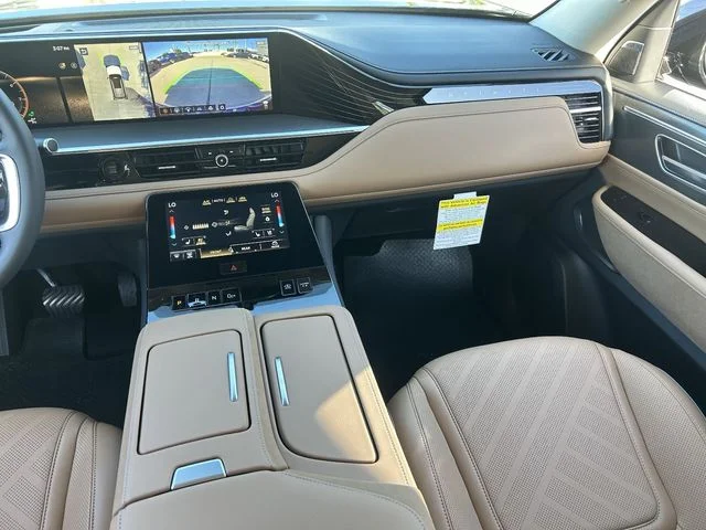 New 2027 BLACK OBSIDIAN INFINITI Luxe 4WD image 18