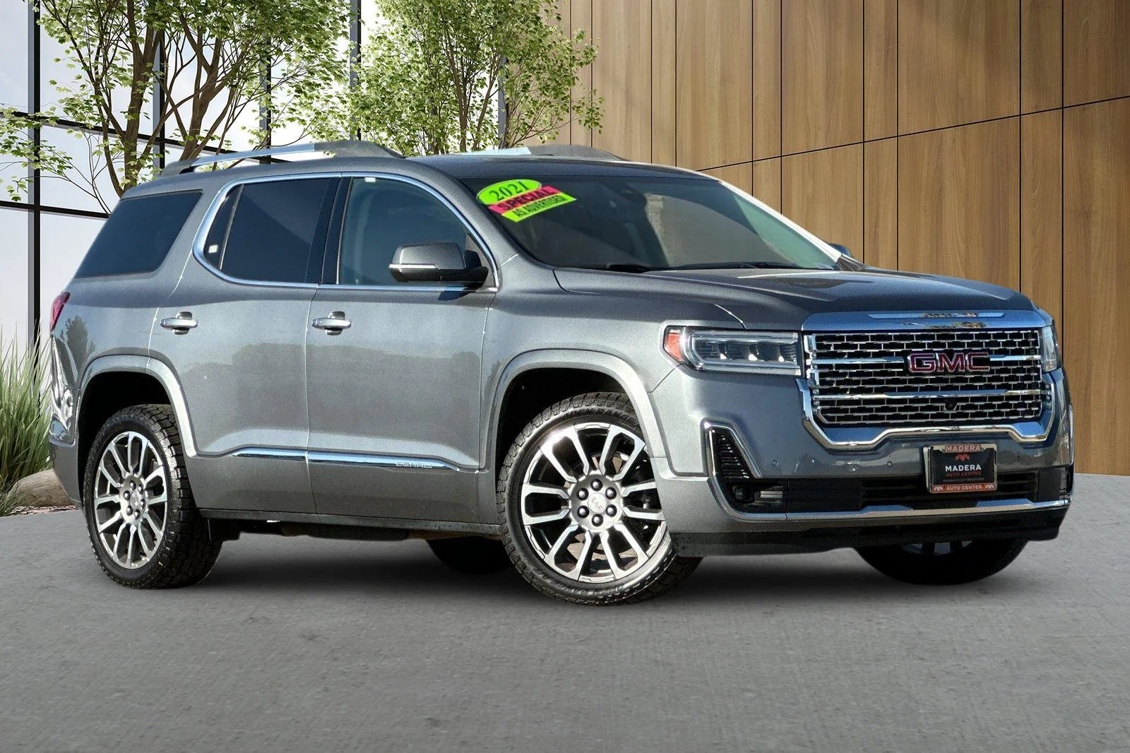Used 2021 SATIN STEEL METALLIC GMC Denali image 1