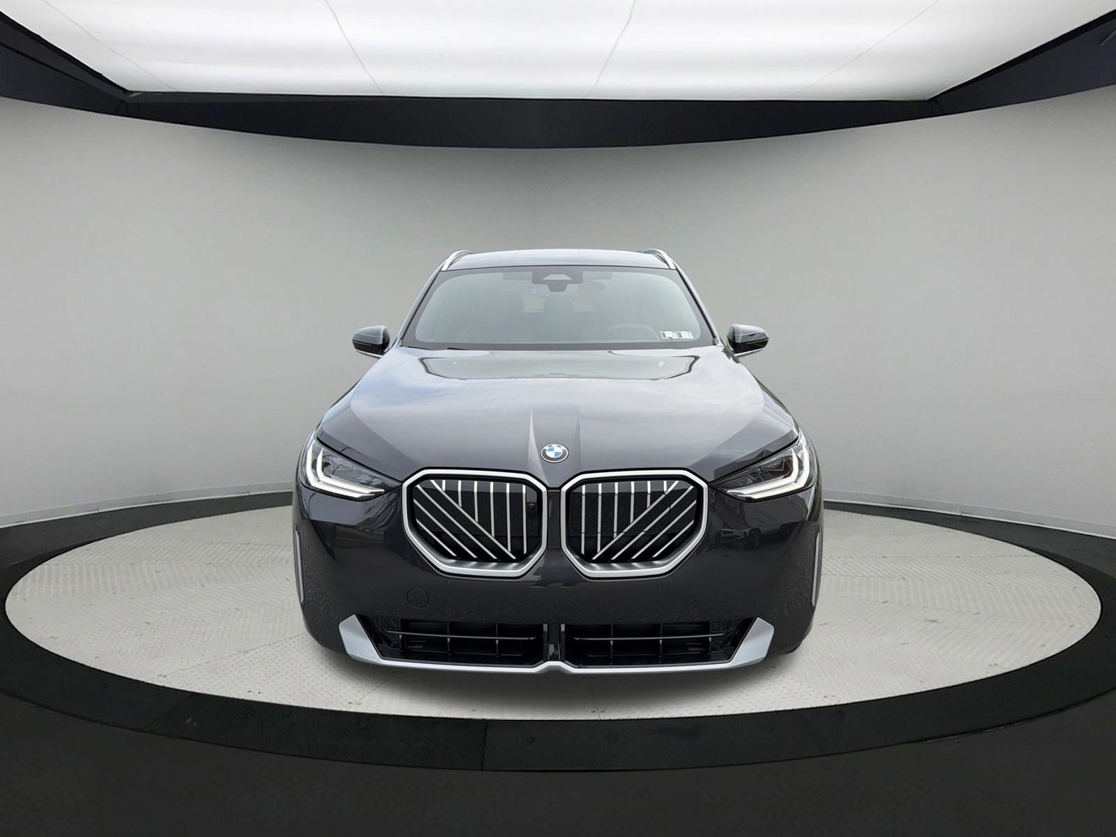 New 2026 Dark Graphite Metallic BMW 30 xDrive image 2