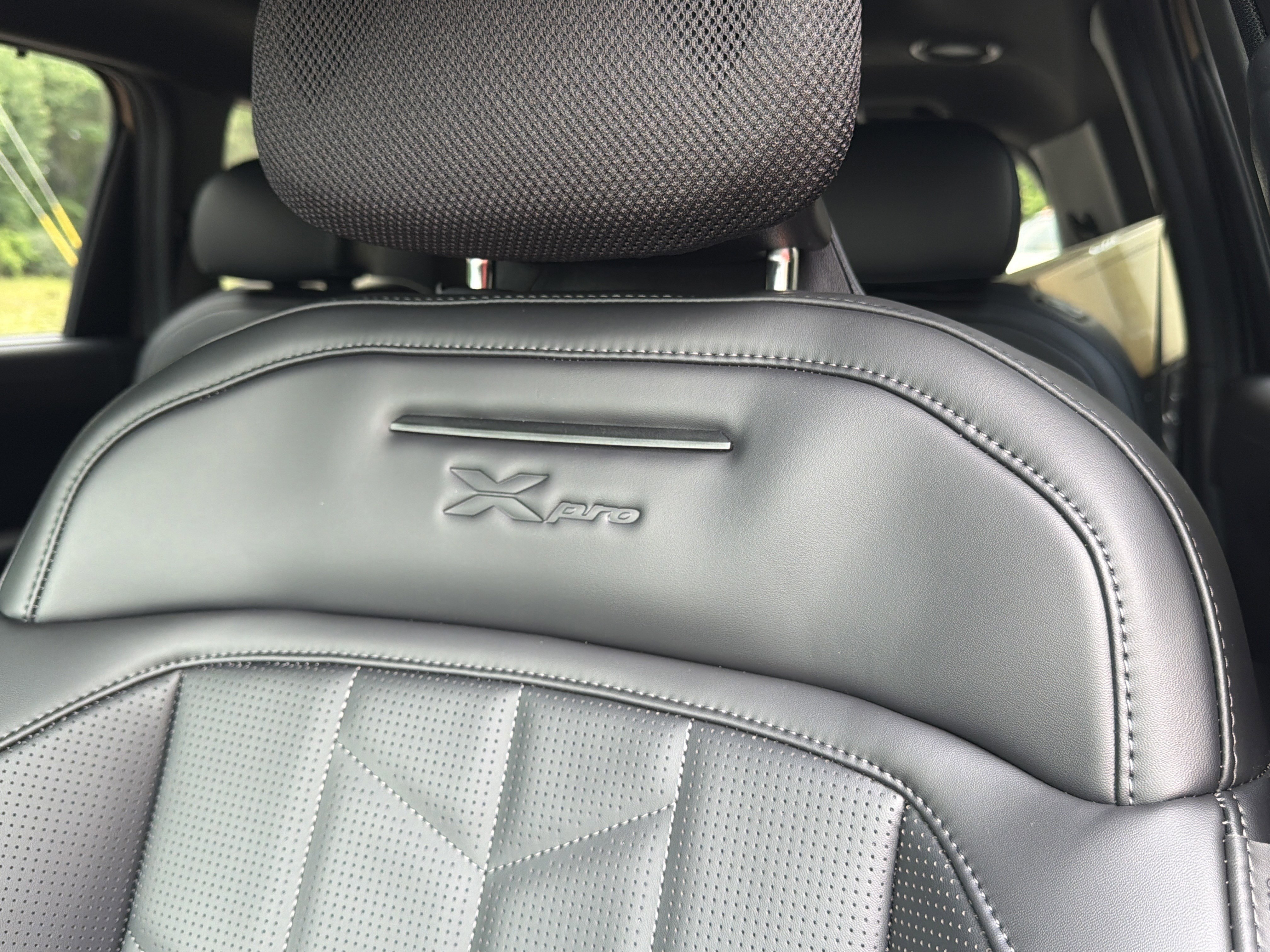 New 2027 Terrain Brown Kia X-PRO SX image 17